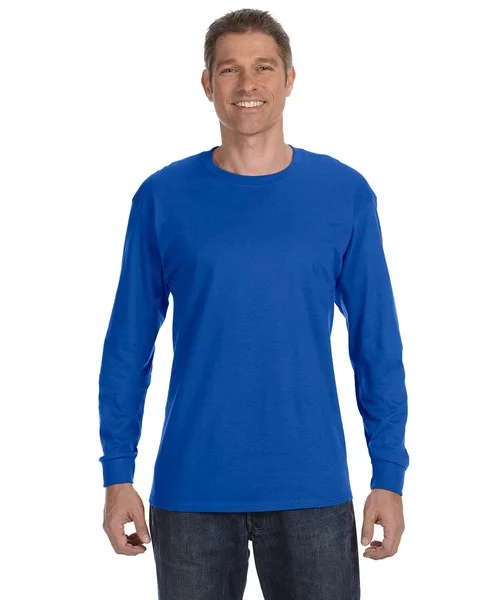 Custom Logo Gildan 5400 Heavy Cotton Long Sleeve T-Shirt in Royal Blue, sleeve detail for high-visibility workwear